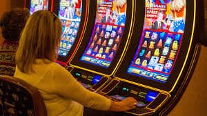888i Casino trực tuyến dealer thật
